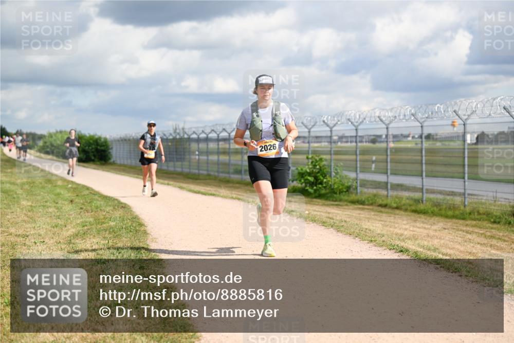 14.09.2025 - Airport Race Dr. Thomas Lammeyer http://msf.ph/oto/8885816 14.09.2025 12:44:03 Laufen 2026 meine-sportfotos.de