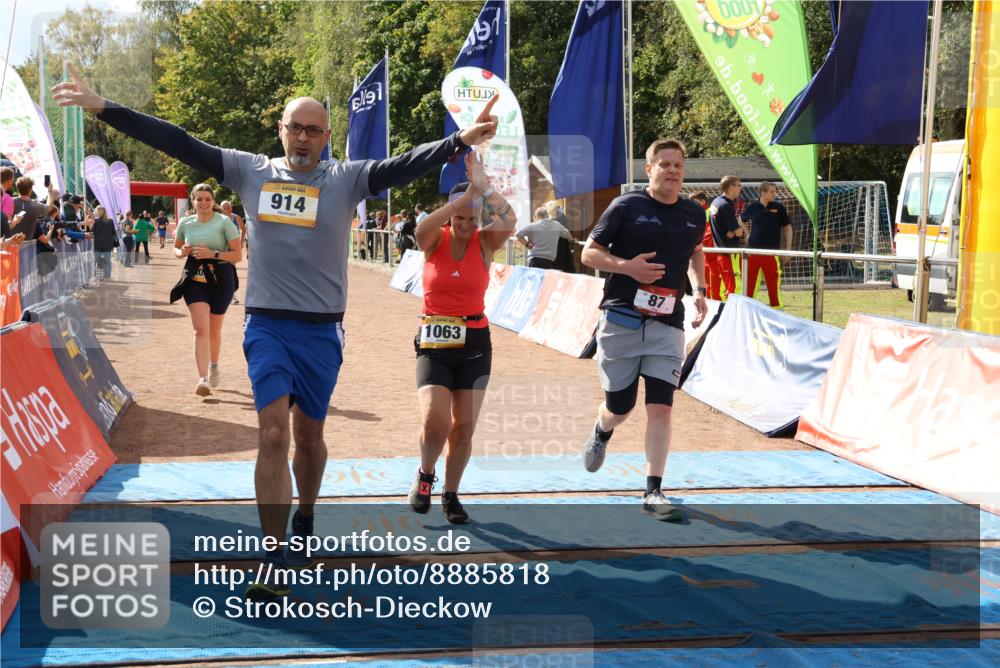 14.09.2025 - Airport Race Strokosch-Dieckow http://msf.ph/oto/8885818 14.09.2025 12:51:36 Ziel 87, 914, 1063, 1968, 2059 meine-sportfotos.de