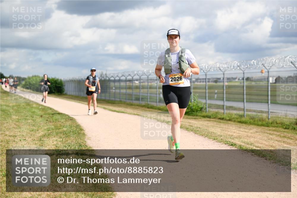 14.09.2025 - Airport Race Dr. Thomas Lammeyer http://msf.ph/oto/8885823 14.09.2025 12:44:04 Laufen 2026 meine-sportfotos.de