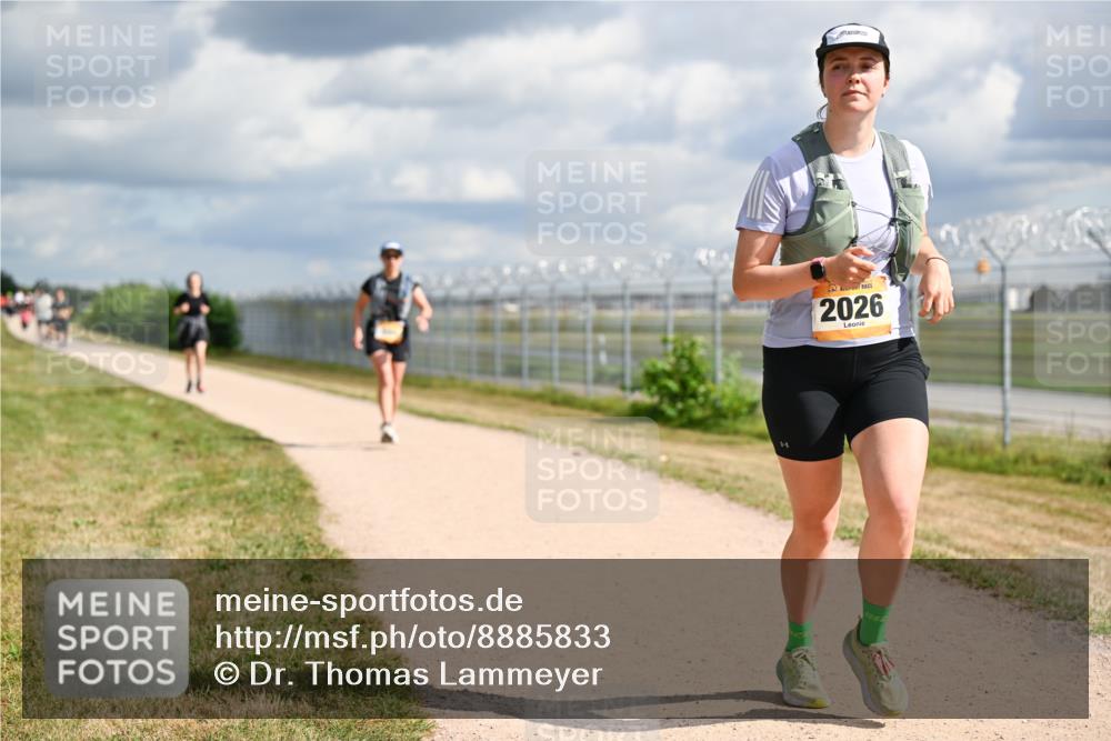 14.09.2025 - Airport Race Dr. Thomas Lammeyer http://msf.ph/oto/8885833 14.09.2025 12:44:05 Laufen 2026 meine-sportfotos.de