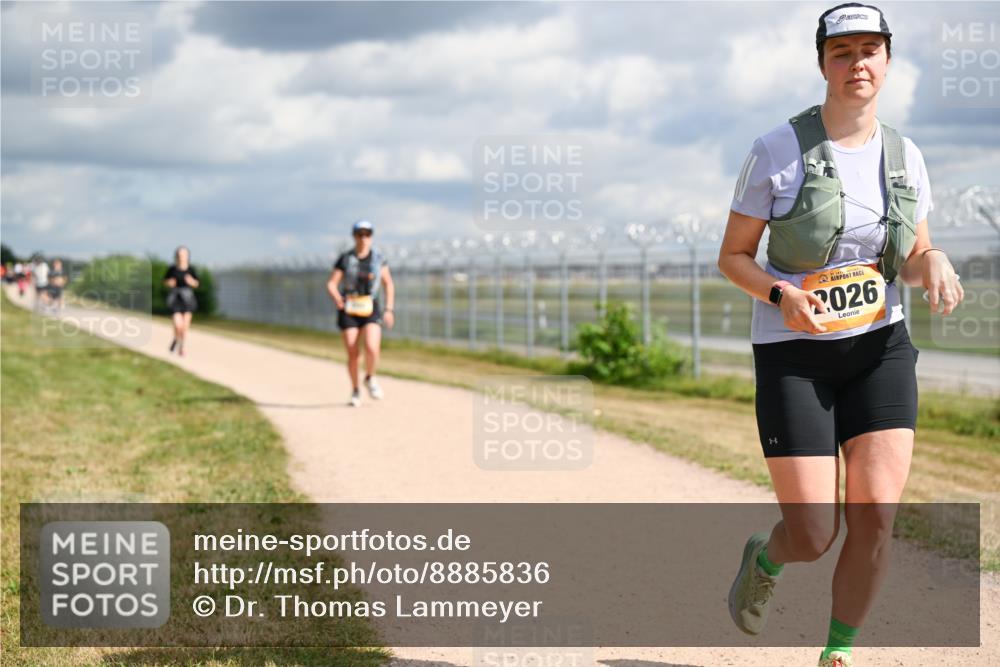 14.09.2025 - Airport Race Dr. Thomas Lammeyer http://msf.ph/oto/8885836 14.09.2025 12:44:05 Laufen 2026 meine-sportfotos.de