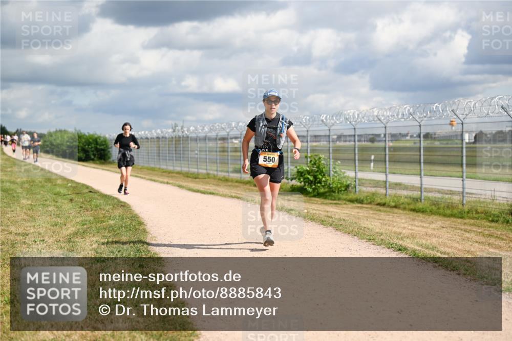 14.09.2025 - Airport Race Dr. Thomas Lammeyer http://msf.ph/oto/8885843 14.09.2025 12:44:08 Laufen 550 meine-sportfotos.de