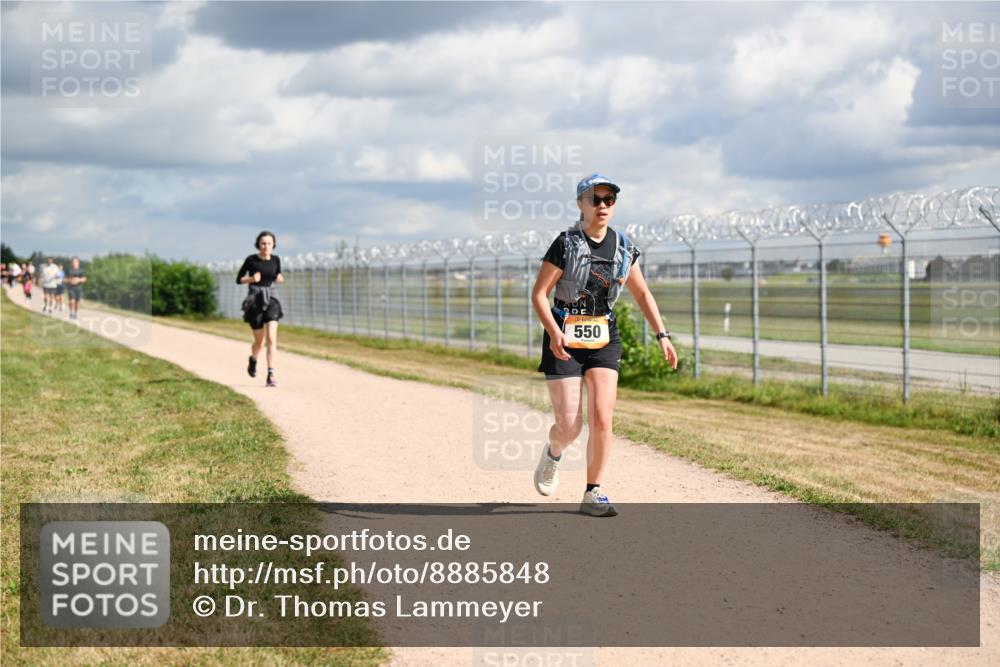14.09.2025 - Airport Race Dr. Thomas Lammeyer http://msf.ph/oto/8885848 14.09.2025 12:44:08 Laufen 550 meine-sportfotos.de