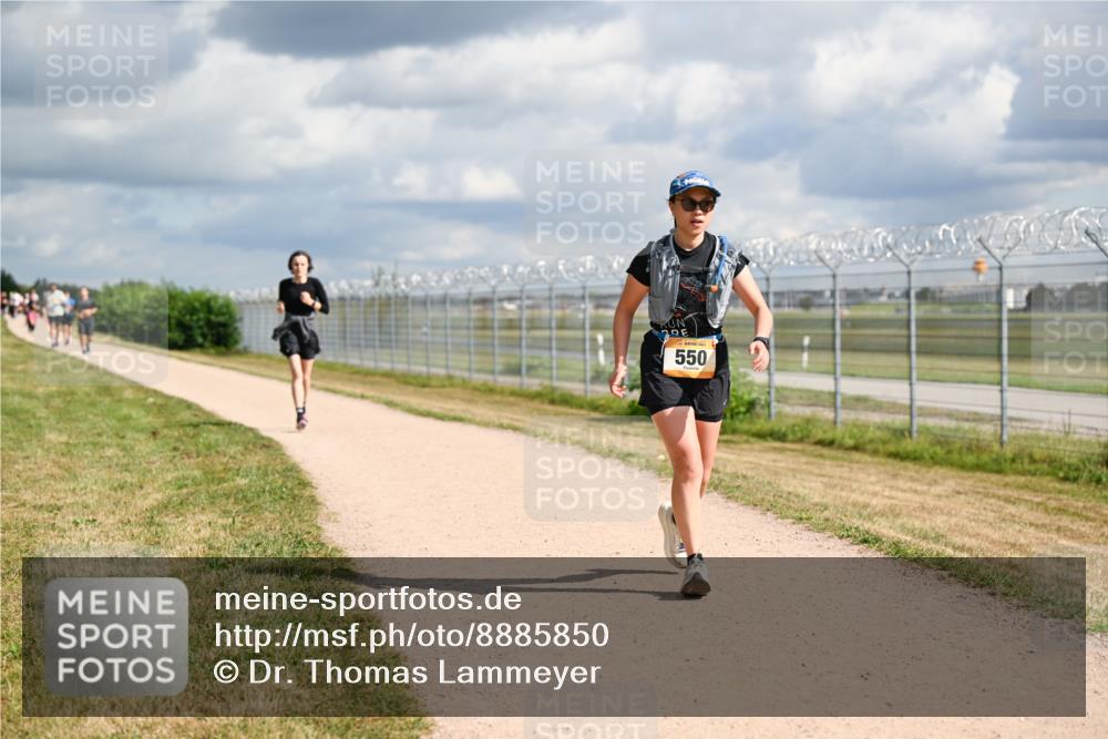 14.09.2025 - Airport Race Dr. Thomas Lammeyer http://msf.ph/oto/8885850 14.09.2025 12:44:09 Laufen 550 meine-sportfotos.de