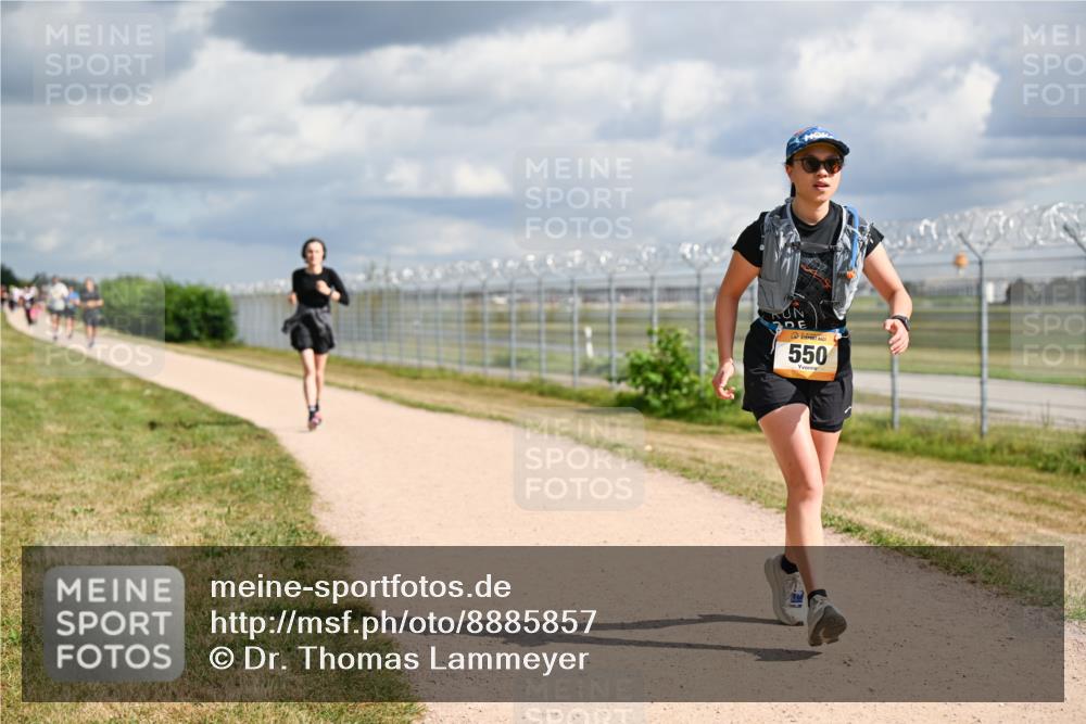 14.09.2025 - Airport Race Dr. Thomas Lammeyer http://msf.ph/oto/8885857 14.09.2025 12:44:09 Laufen 550 meine-sportfotos.de