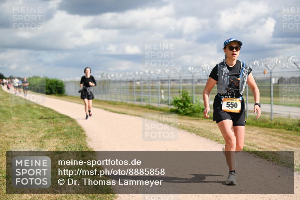 14.09.2025 - Airport Race Dr. Thomas Lammeyer http://msf.ph/oto/8885858 14.09.2025 12:44:09 Laufen 550 meine-sportfotos.de