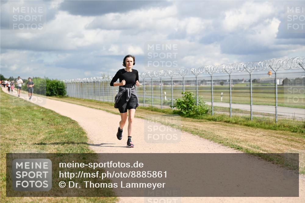 14.09.2025 - Airport Race Dr. Thomas Lammeyer http://msf.ph/oto/8885861 14.09.2025 12:44:12 Laufen  meine-sportfotos.de