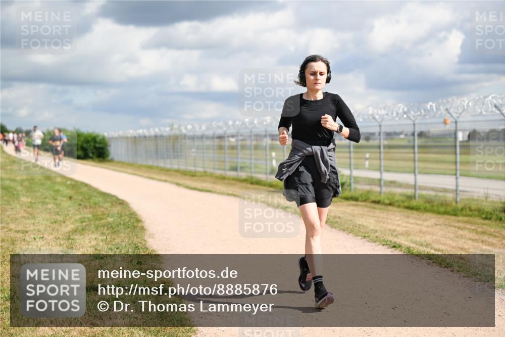 14.09.2025 - Airport Race Dr. Thomas Lammeyer http://msf.ph/oto/8885876 14.09.2025 12:44:14 Laufen  meine-sportfotos.de