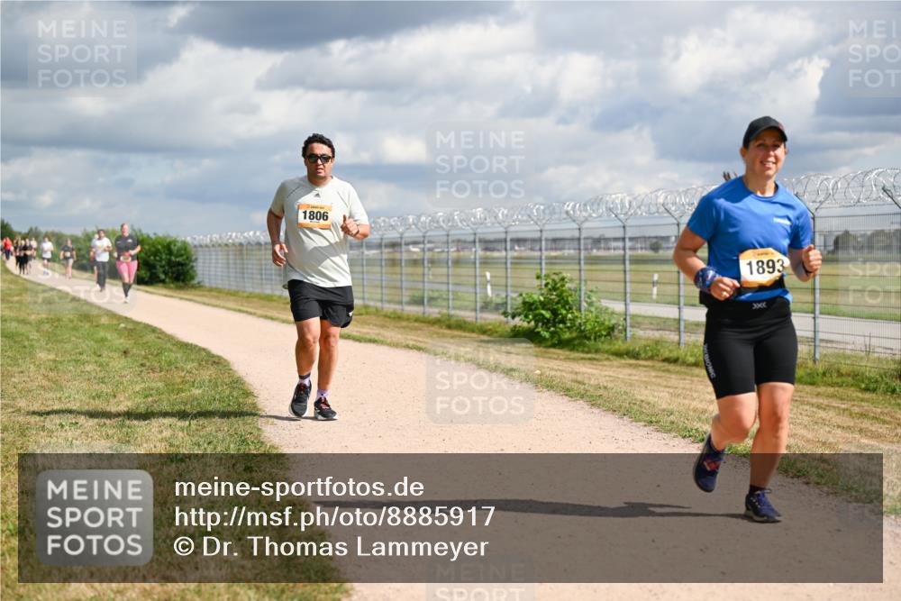 14.09.2025 - Airport Race Dr. Thomas Lammeyer http://msf.ph/oto/8885917 14.09.2025 12:44:33 Laufen 1806, 1893 meine-sportfotos.de