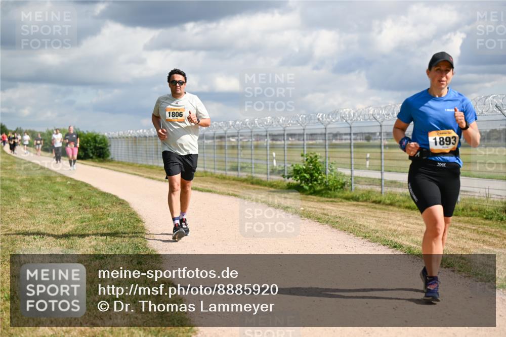 14.09.2025 - Airport Race Dr. Thomas Lammeyer http://msf.ph/oto/8885920 14.09.2025 12:44:33 Laufen 1806, 1893 meine-sportfotos.de