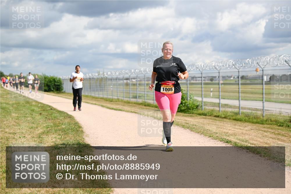 14.09.2025 - Airport Race Dr. Thomas Lammeyer http://msf.ph/oto/8885949 14.09.2025 12:44:46 Laufen 1005 meine-sportfotos.de
