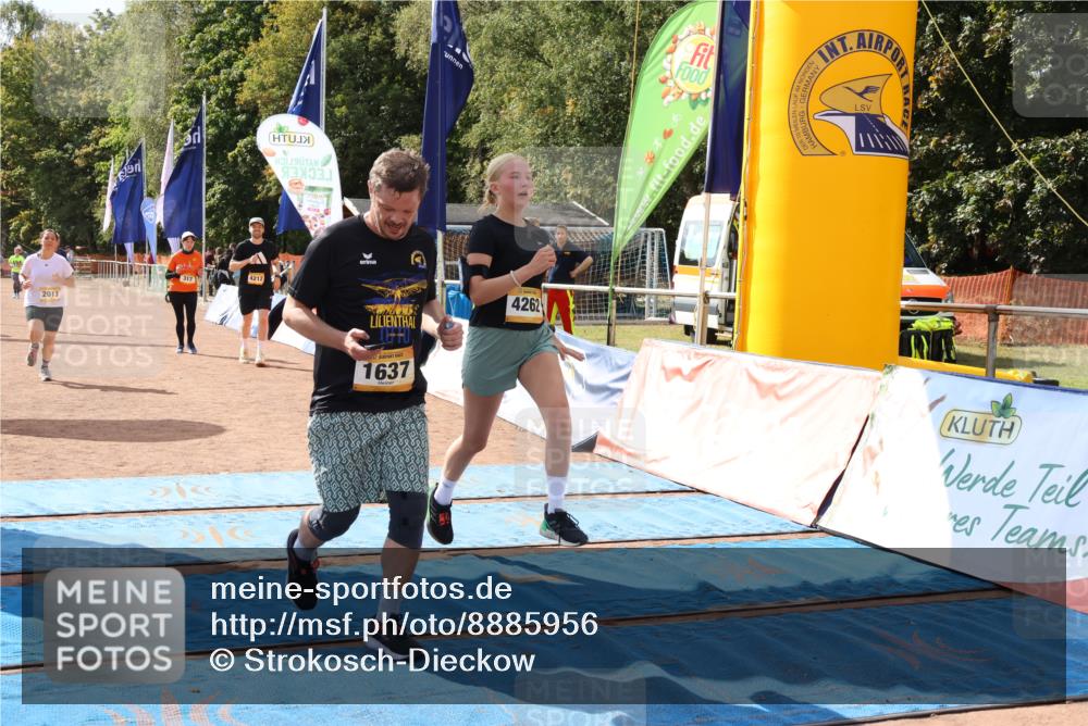 14.09.2025 - Airport Race Strokosch-Dieckow http://msf.ph/oto/8885956 14.09.2025 12:51:56 Ziel 317, 1637, 1981, 2013, 4212, 4262 meine-sportfotos.de
