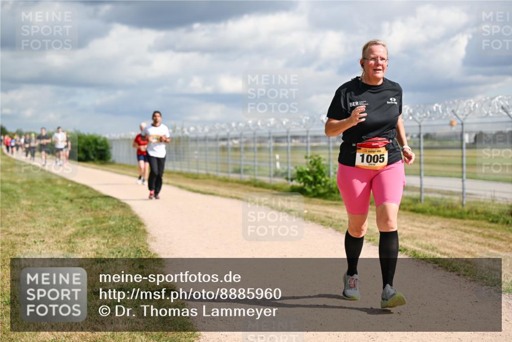14.09.2025 - Airport Race Dr. Thomas Lammeyer http://msf.ph/oto/8885960 14.09.2025 12:44:47 Laufen 1005 meine-sportfotos.de