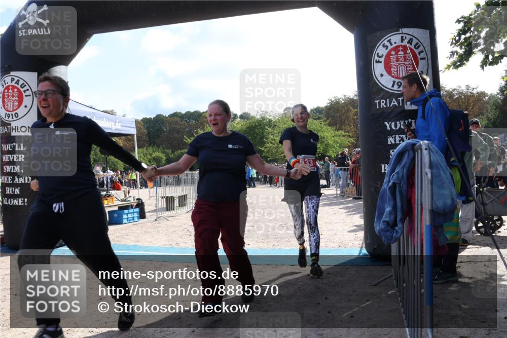 14.09.2025 - Stadtparktriathlon Strokosch-Dieckow http://msf.ph/oto/8885970 14.09.2025 11:07:49 Ziel 532, 533, 544 meine-sportfotos.de