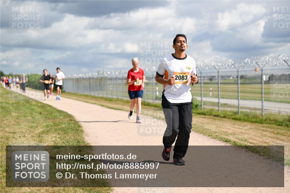 14.09.2025 - Airport Race Dr. Thomas Lammeyer http://msf.ph/oto/8885997 14.09.2025 12:44:53 Laufen 581, 2083 meine-sportfotos.de