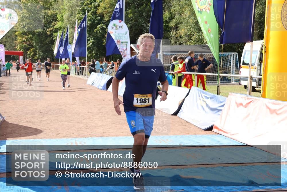 14.09.2025 - Airport Race Strokosch-Dieckow http://msf.ph/oto/8886050 14.09.2025 12:52:04 Ziel 317, 338, 1699, 1769, 1981 meine-sportfotos.de