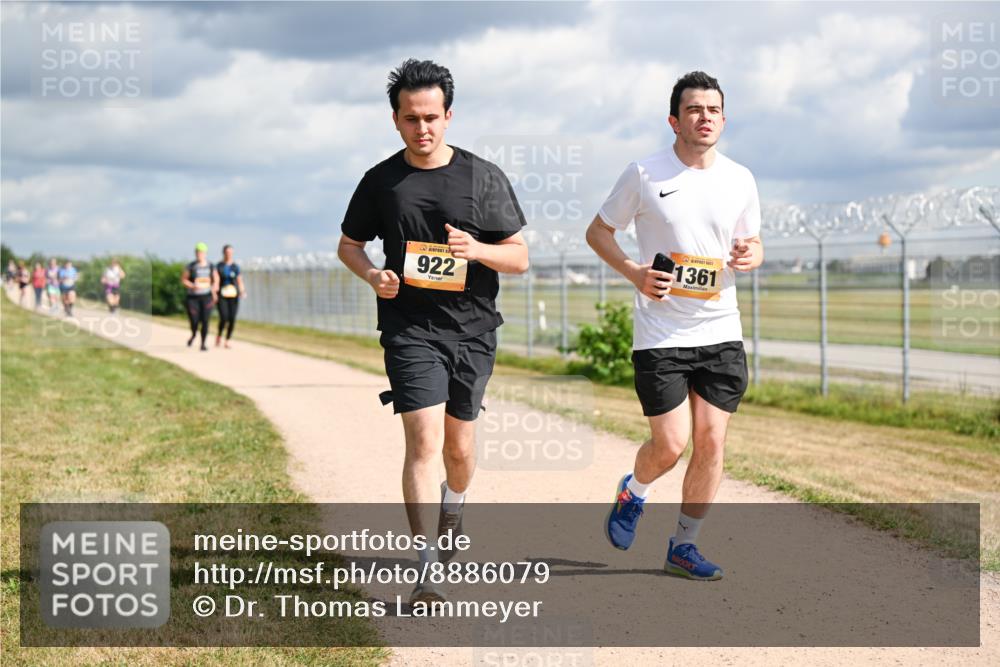 14.09.2025 - Airport Race Dr. Thomas Lammeyer http://msf.ph/oto/8886079 14.09.2025 12:45:03 Laufen 922, 1361 meine-sportfotos.de