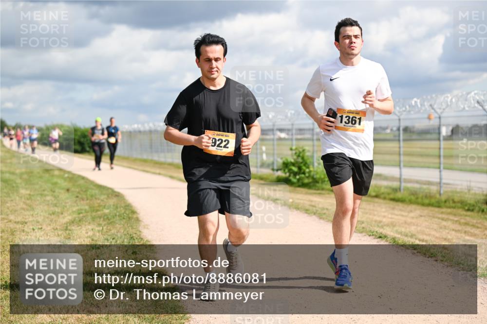 14.09.2025 - Airport Race Dr. Thomas Lammeyer http://msf.ph/oto/8886081 14.09.2025 12:45:03 Laufen 922, 1361 meine-sportfotos.de