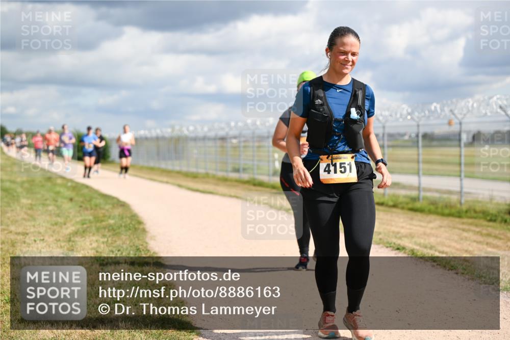 14.09.2025 - Airport Race Dr. Thomas Lammeyer http://msf.ph/oto/8886163 14.09.2025 12:45:14 Laufen 4151 meine-sportfotos.de