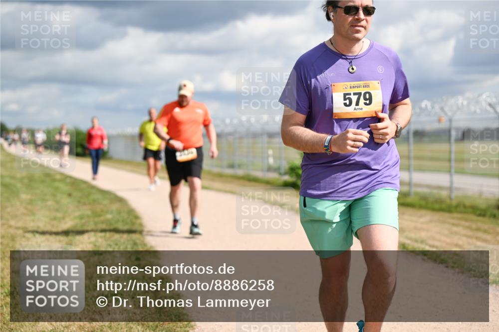 14.09.2025 - Airport Race Dr. Thomas Lammeyer http://msf.ph/oto/8886258 14.09.2025 12:45:27 Laufen 579 meine-sportfotos.de