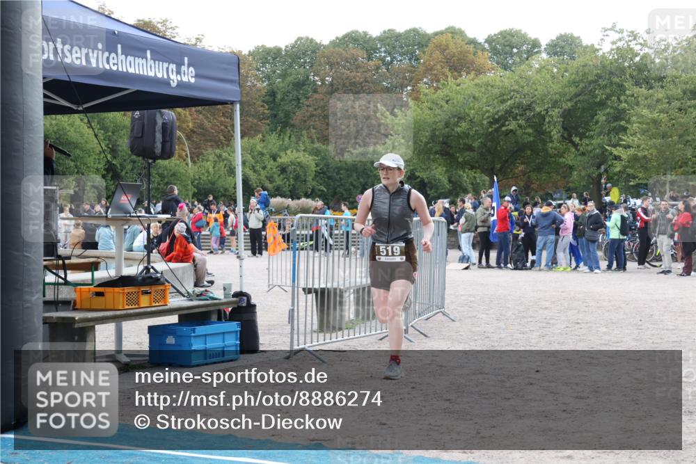 14.09.2025 - Stadtparktriathlon Strokosch-Dieckow http://msf.ph/oto/8886274 14.09.2025 11:16:19 Ziel 519 meine-sportfotos.de