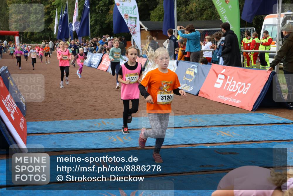 14.09.2025 - Airport Race Strokosch-Dieckow http://msf.ph/oto/8886278 14.09.2025 10:29:52 Ziel 3032, 3038, 3120, 3286, 3311, 3325, 3336, 3482, 3576, 3593, 3721, 3739, 3741 meine-sportfotos.de