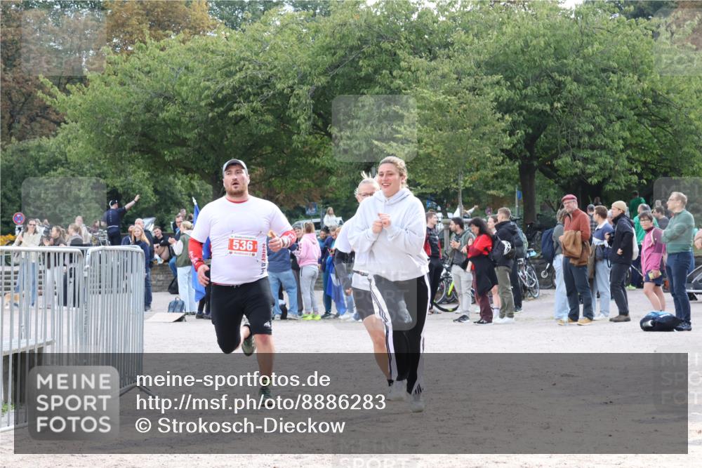 14.09.2025 - Stadtparktriathlon Strokosch-Dieckow http://msf.ph/oto/8886283 14.09.2025 11:17:05 Ziel 536 meine-sportfotos.de