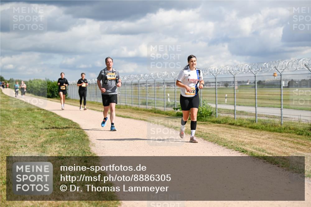 14.09.2025 - Airport Race Dr. Thomas Lammeyer http://msf.ph/oto/8886305 14.09.2025 12:45:48 Laufen 1674 meine-sportfotos.de