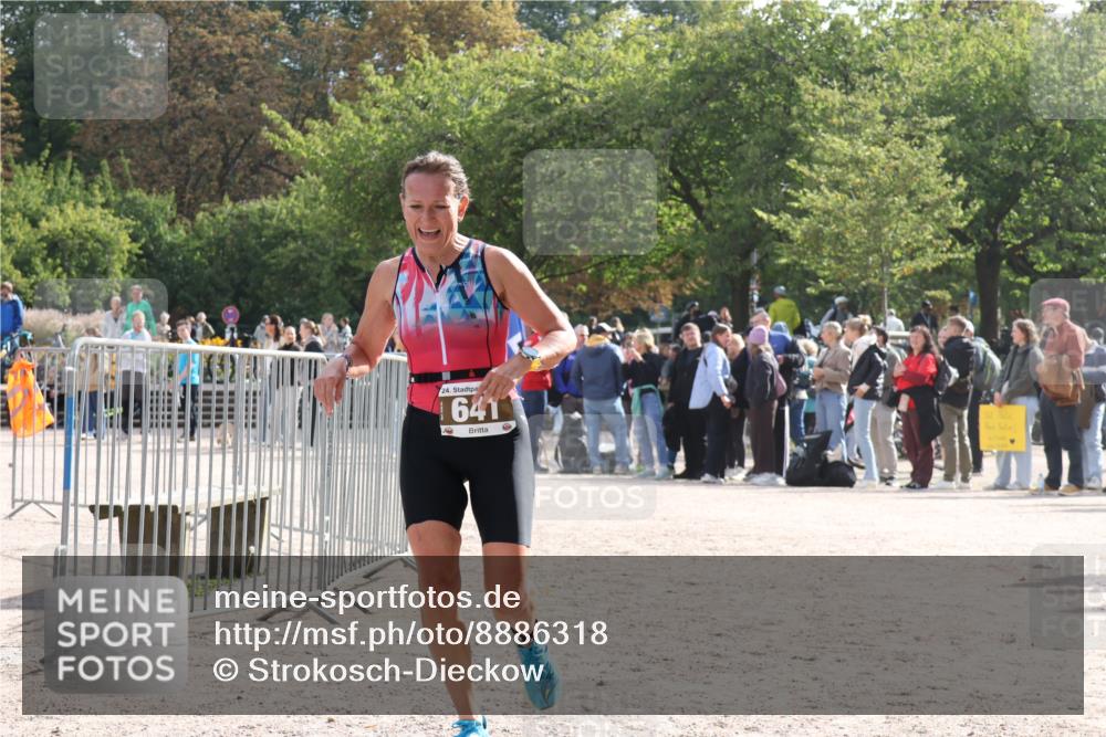 14.09.2025 - Stadtparktriathlon Strokosch-Dieckow http://msf.ph/oto/8886318 14.09.2025 11:18:38 Ziel 641 meine-sportfotos.de