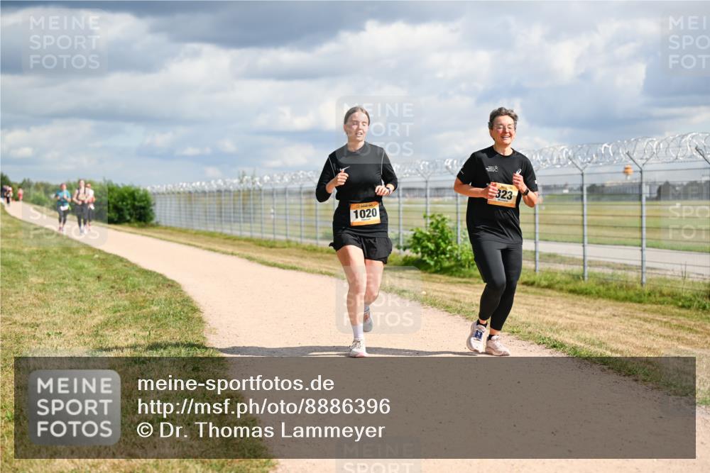 14.09.2025 - Airport Race Dr. Thomas Lammeyer http://msf.ph/oto/8886396 14.09.2025 12:45:56 Laufen 1020, 1, 323 meine-sportfotos.de