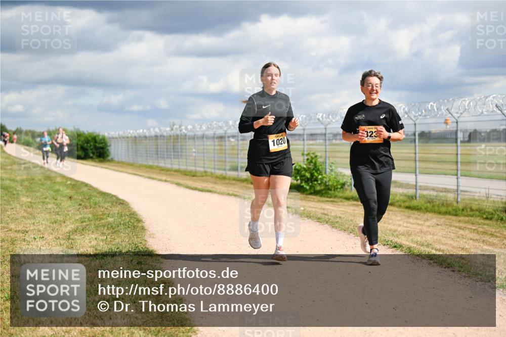 14.09.2025 - Airport Race Dr. Thomas Lammeyer http://msf.ph/oto/8886400 14.09.2025 12:45:56 Laufen 1020, 323 meine-sportfotos.de