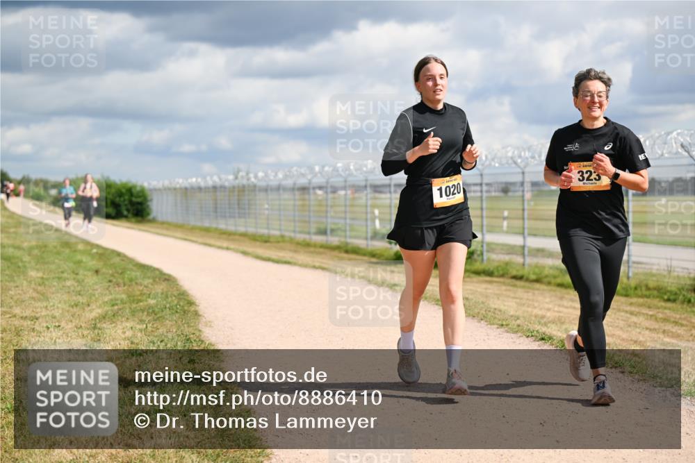 14.09.2025 - Airport Race Dr. Thomas Lammeyer http://msf.ph/oto/8886410 14.09.2025 12:45:57 Laufen 1020, 323 meine-sportfotos.de