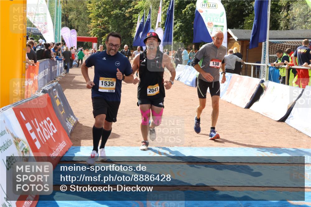 14.09.2025 - Airport Race Strokosch-Dieckow http://msf.ph/oto/8886428 14.09.2025 12:52:42 Ziel 138, 1186, 1535, 1566, 1788, 2041 meine-sportfotos.de