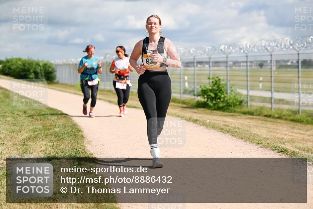 14.09.2025 - Airport Race Dr. Thomas Lammeyer http://msf.ph/oto/8886432 14.09.2025 12:46:11 Laufen 930 meine-sportfotos.de