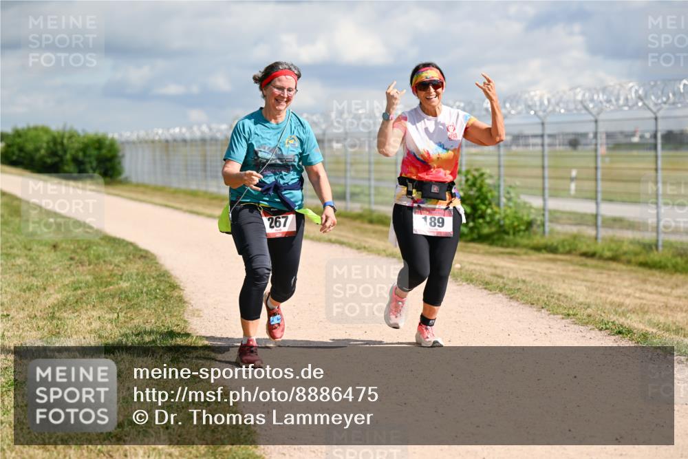 14.09.2025 - Airport Race Dr. Thomas Lammeyer http://msf.ph/oto/8886475 14.09.2025 12:46:14 Laufen 267, 189 meine-sportfotos.de