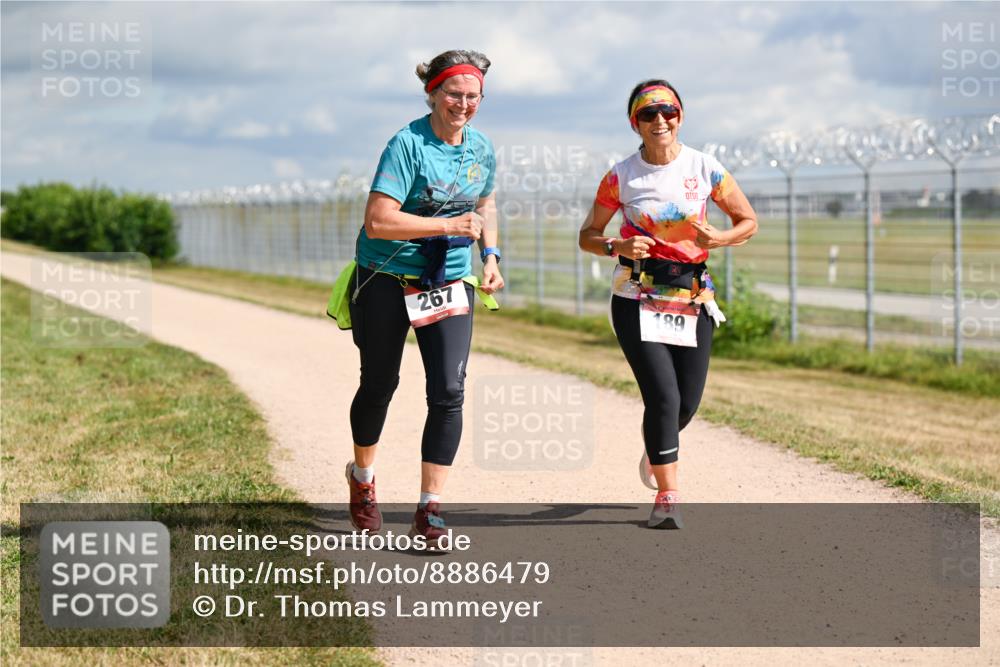 14.09.2025 - Airport Race Dr. Thomas Lammeyer http://msf.ph/oto/8886479 14.09.2025 12:46:14 Laufen 681, 267 meine-sportfotos.de