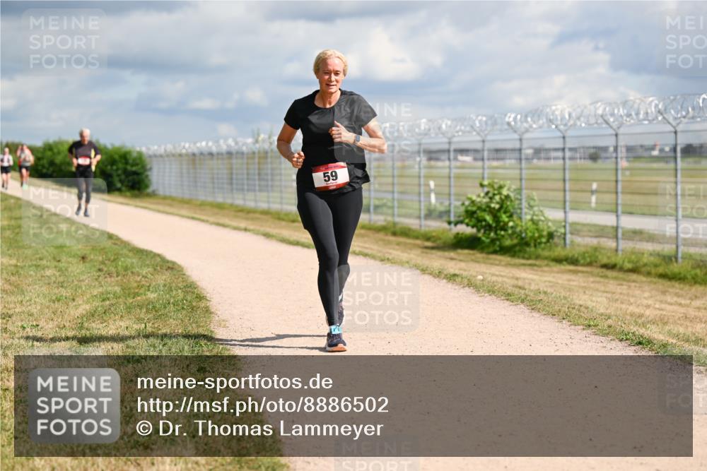 14.09.2025 - Airport Race Dr. Thomas Lammeyer http://msf.ph/oto/8886502 14.09.2025 12:46:44 Laufen 59 meine-sportfotos.de