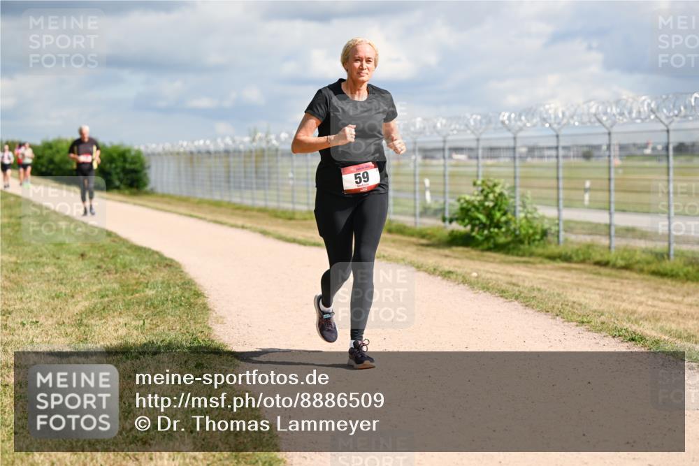 14.09.2025 - Airport Race Dr. Thomas Lammeyer http://msf.ph/oto/8886509 14.09.2025 12:46:44 Laufen 59 meine-sportfotos.de