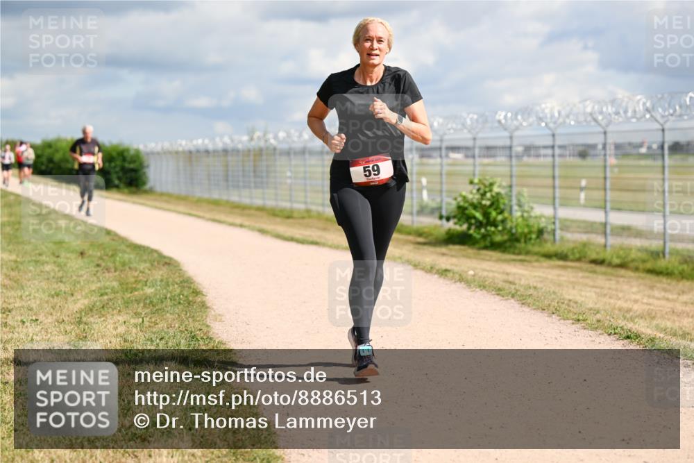 14.09.2025 - Airport Race Dr. Thomas Lammeyer http://msf.ph/oto/8886513 14.09.2025 12:46:45 Laufen 59 meine-sportfotos.de