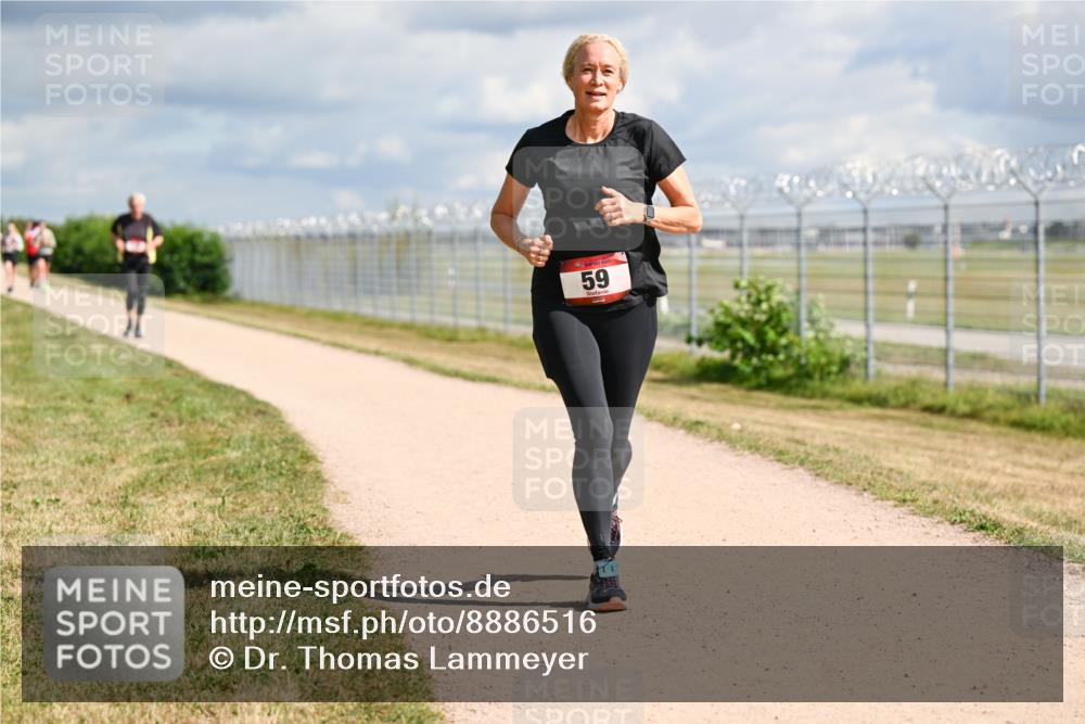 14.09.2025 - Airport Race Dr. Thomas Lammeyer http://msf.ph/oto/8886516 14.09.2025 12:46:45 Laufen 59 meine-sportfotos.de
