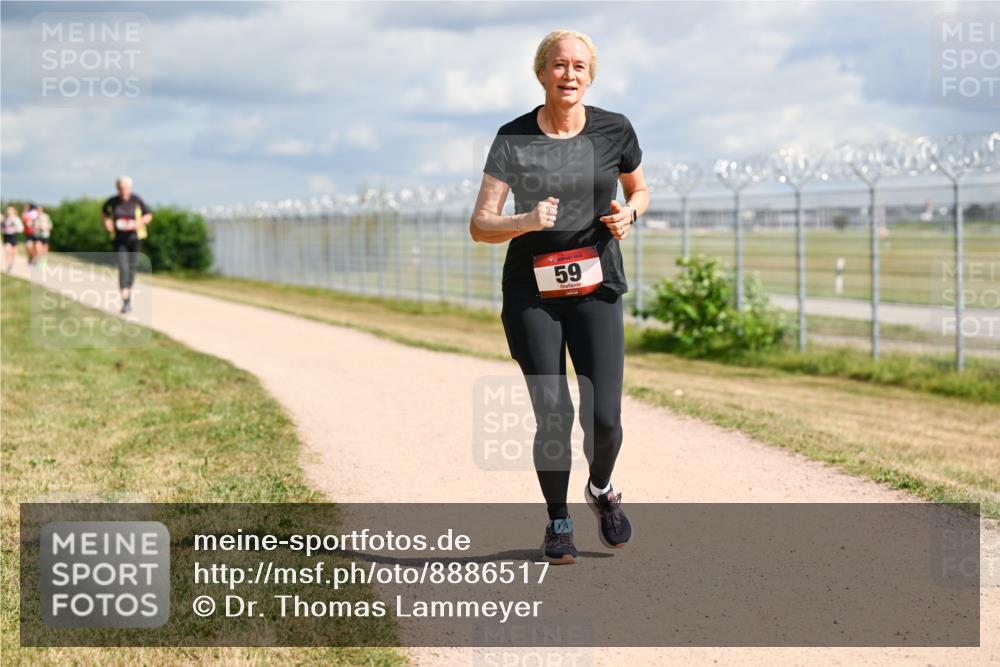 14.09.2025 - Airport Race Dr. Thomas Lammeyer http://msf.ph/oto/8886517 14.09.2025 12:46:45 Laufen 59 meine-sportfotos.de