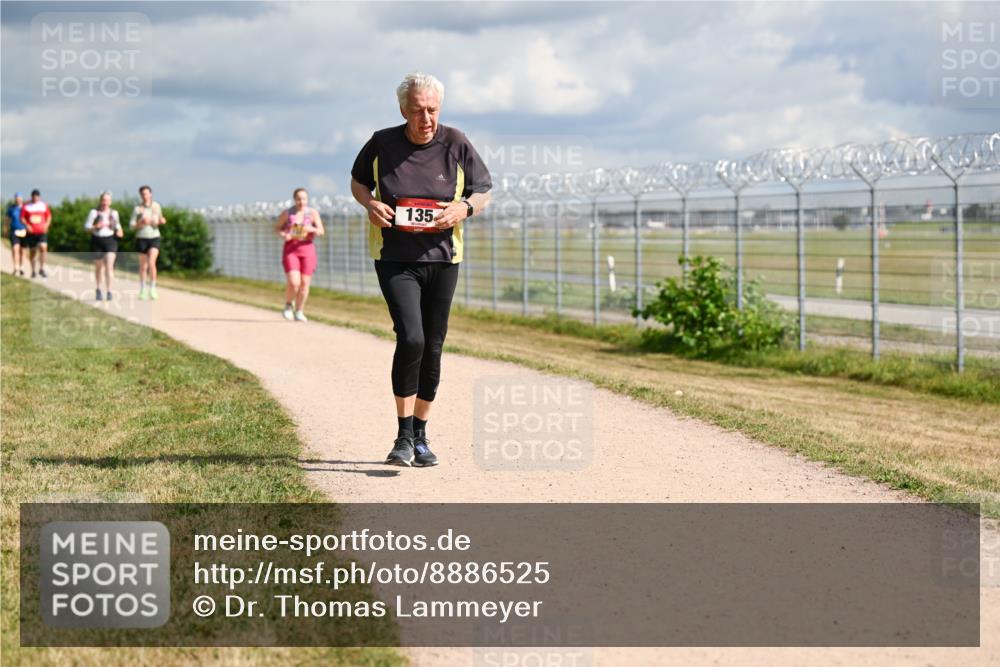14.09.2025 - Airport Race Dr. Thomas Lammeyer http://msf.ph/oto/8886525 14.09.2025 12:46:54 Laufen 135 meine-sportfotos.de