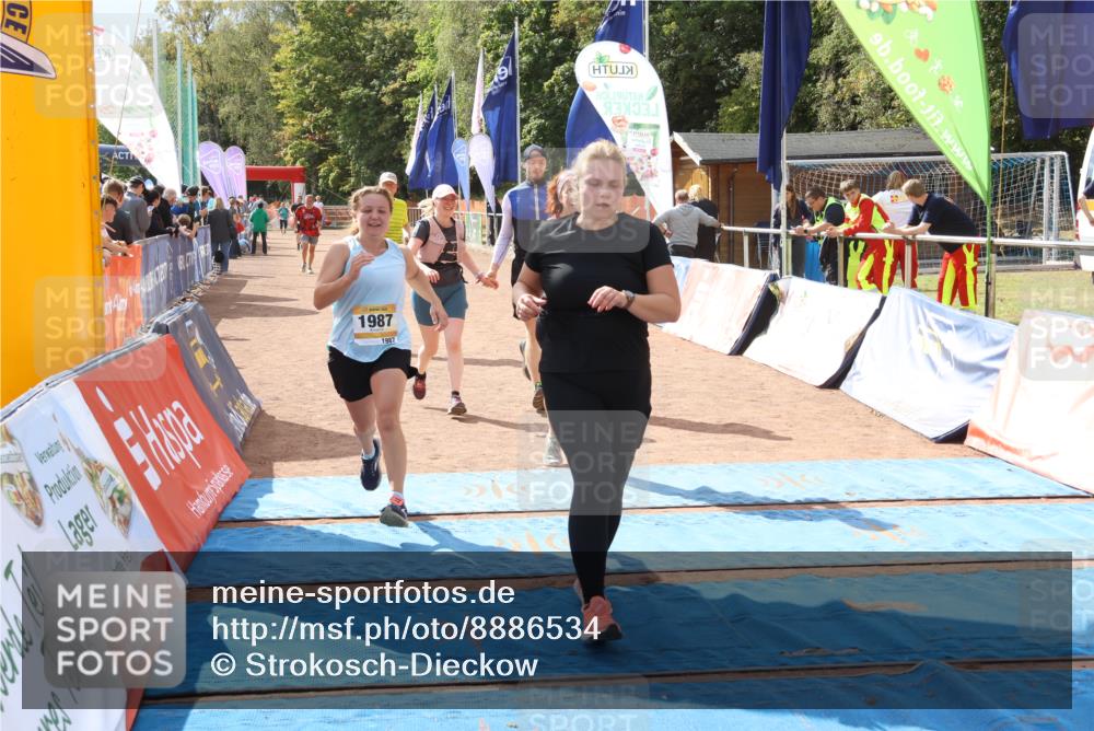 14.09.2025 - Airport Race Strokosch-Dieckow http://msf.ph/oto/8886534 14.09.2025 12:52:54 Ziel 990, 1098, 1283, 1306, 1503, 1696, 1788, 1987 meine-sportfotos.de