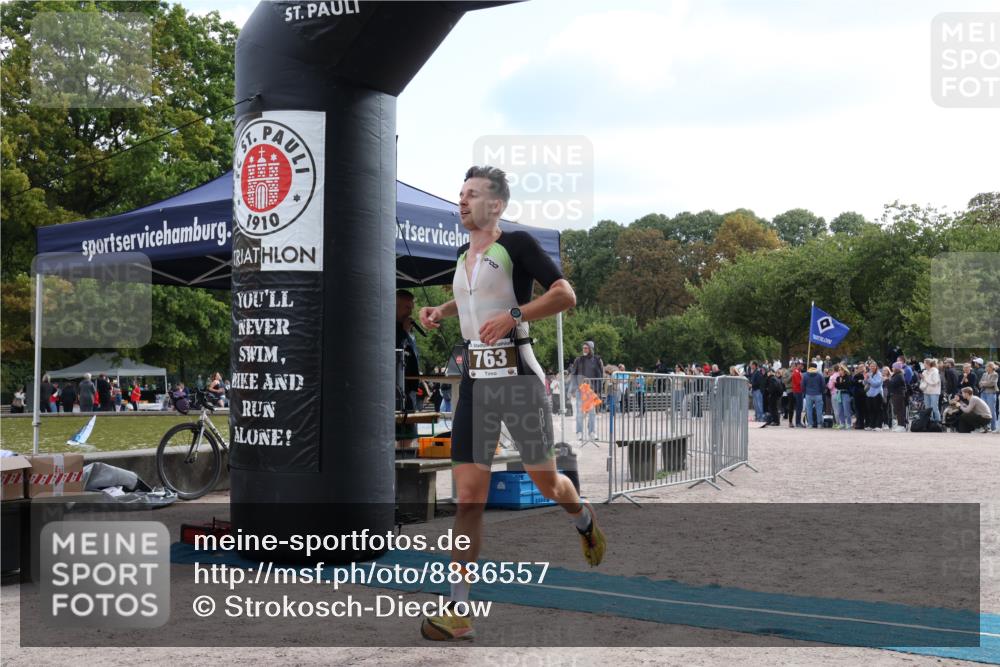 14.09.2025 - Stadtparktriathlon Strokosch-Dieckow http://msf.ph/oto/8886557 14.09.2025 11:22:33 Ziel 763 meine-sportfotos.de