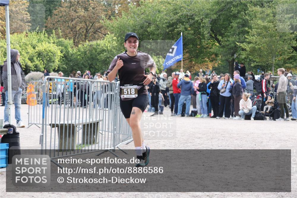 14.09.2025 - Stadtparktriathlon Strokosch-Dieckow http://msf.ph/oto/8886586 14.09.2025 11:23:01 Ziel 518 meine-sportfotos.de