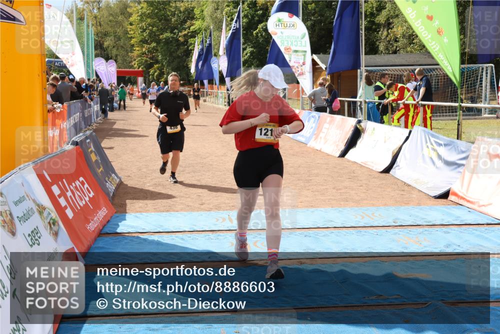 14.09.2025 - Airport Race Strokosch-Dieckow http://msf.ph/oto/8886603 14.09.2025 12:53:10 Ziel 47, 438, 1212 meine-sportfotos.de