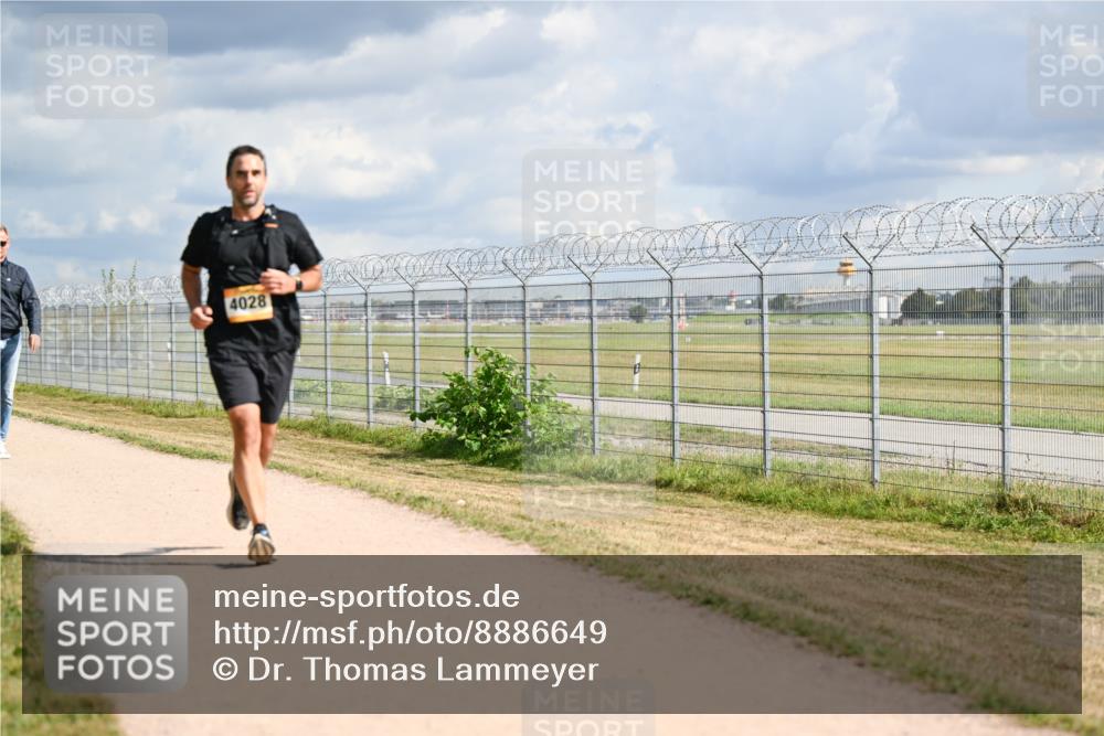14.09.2025 - Airport Race Dr. Thomas Lammeyer http://msf.ph/oto/8886649 14.09.2025 12:47:50 Laufen 4028 meine-sportfotos.de
