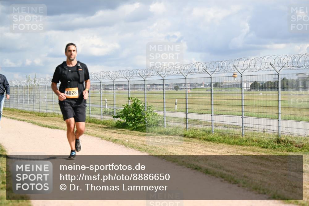 14.09.2025 - Airport Race Dr. Thomas Lammeyer http://msf.ph/oto/8886650 14.09.2025 12:47:50 Laufen 4028 meine-sportfotos.de