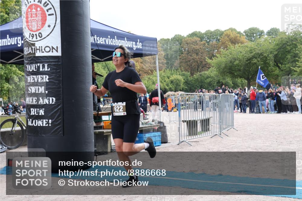 14.09.2025 - Stadtparktriathlon Strokosch-Dieckow http://msf.ph/oto/8886668 14.09.2025 11:25:20 Ziel 622, 710 meine-sportfotos.de