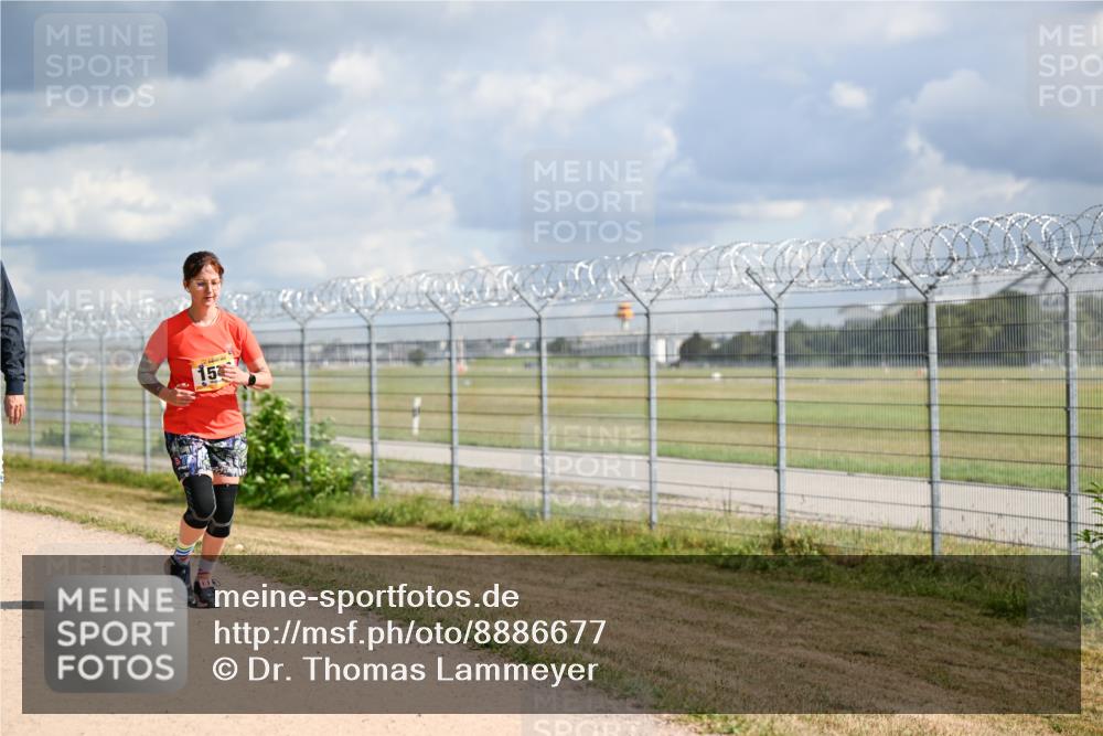 14.09.2025 - Airport Race Dr. Thomas Lammeyer http://msf.ph/oto/8886677 14.09.2025 12:47:58 Laufen 15 meine-sportfotos.de